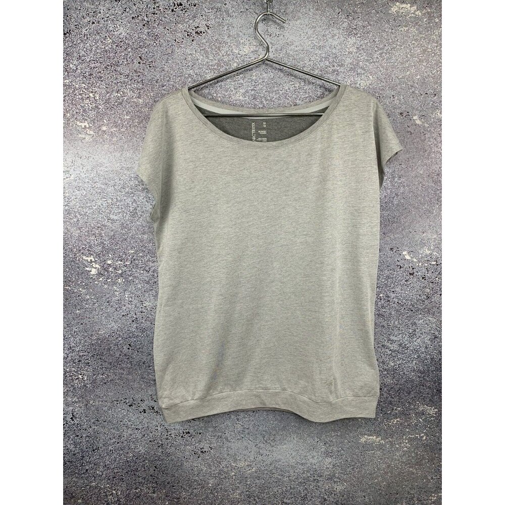 ARC’TERYX GRAY WOMENS T SHIRT SIZE M-L